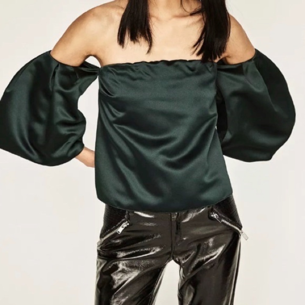 Zara Off the Shoulder Green Satin Top XS
